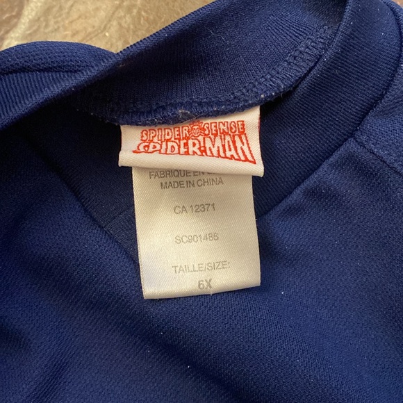 Children’s Spider-Man hockey jerseys.
Size 6x - Picture 3 of 3